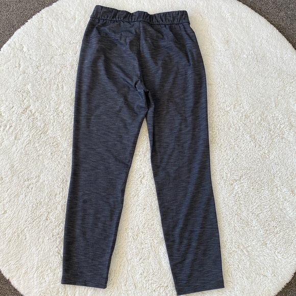 ❤️ Lululemon On The Fly Pant *28" Grey Luxtreme Size 4 - Picture 8 of 12